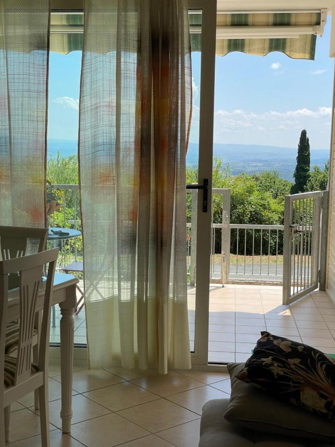 Apartmán A Casa Di Silvia Gambassi Terme Exteriér fotografie