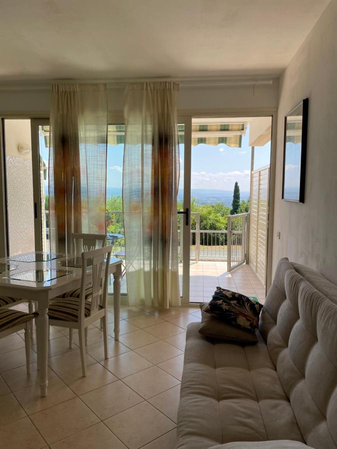 Apartmán A Casa Di Silvia Gambassi Terme Exteriér fotografie